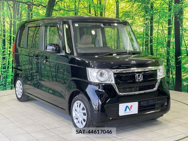 Honda N BOX 2020-07 7456146-16