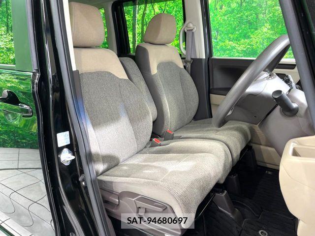 Honda N BOX 2019-08 7456130-9