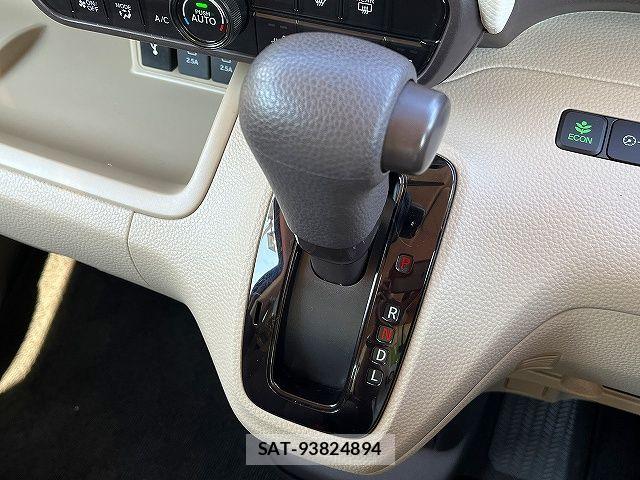 Honda N BOX 2020-11 7456137-19