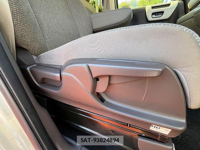 Honda N BOX 2020-11 7456137-23