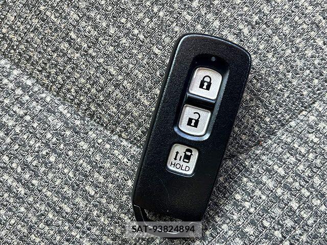 Honda N BOX 2020-11 7456137-25
