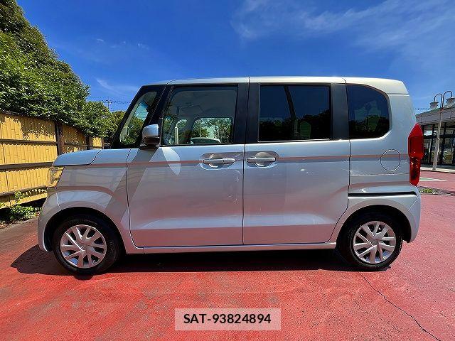 Honda N BOX 2020-11 7456137-26