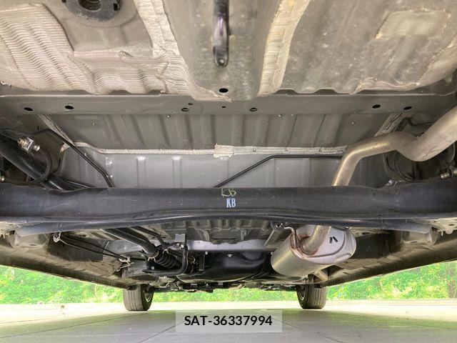 Honda N BOX 2023-08 7456109-18