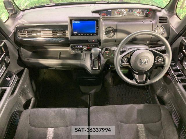 Honda N BOX 2023-08 7456109-1