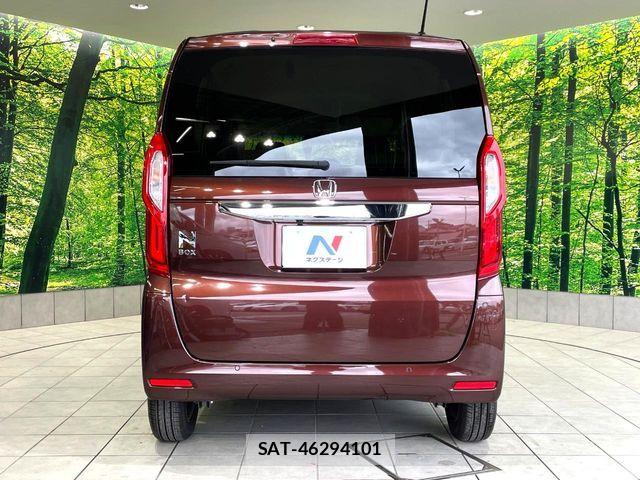 Honda N BOX 2021-07 7456126-14