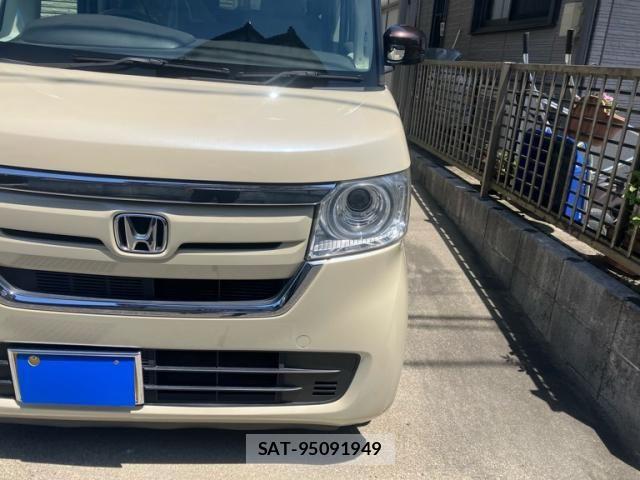 Honda N BOX 2018-03 7456154-4