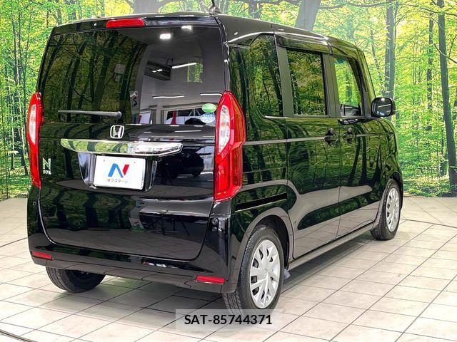 Honda N BOX 2019-07 7501756-16