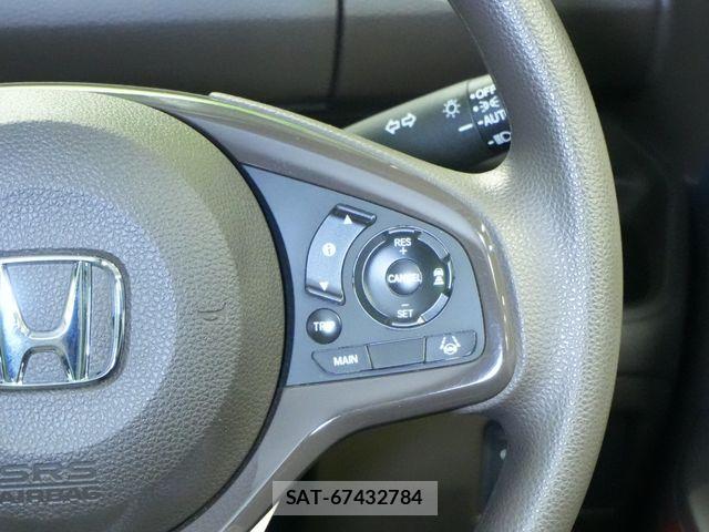 Honda N BOX 2021-12 7509371-12