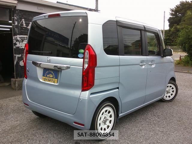 Honda N BOX 2018-07 7501774-3