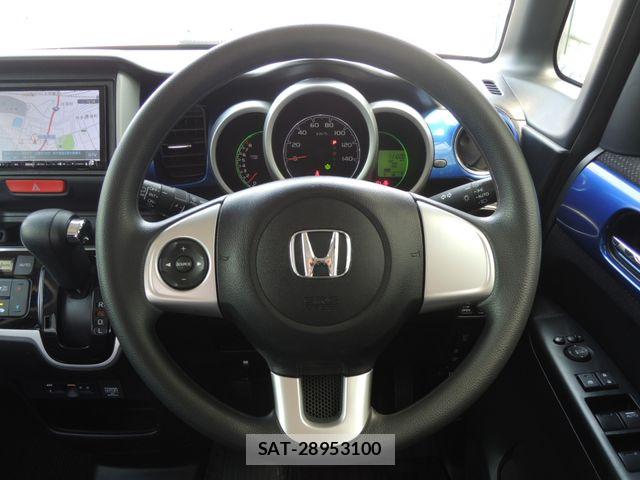 Honda N BOX 2016-02 7501783-5