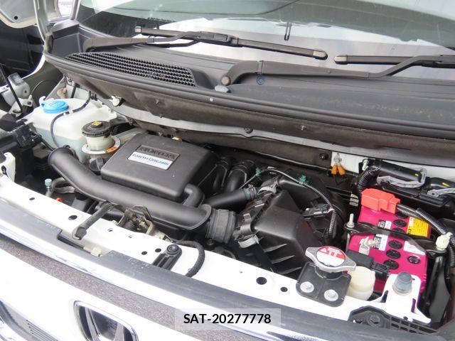 Honda N BOX 2020-10 7501769-18