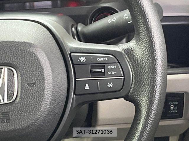 Honda N BOX 2023-11 7501743-5