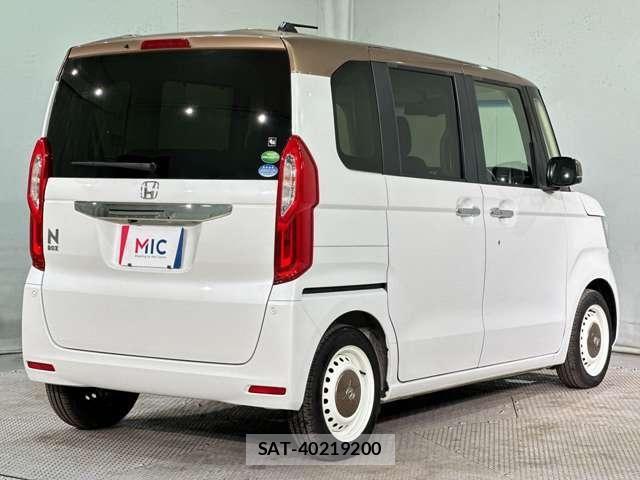 Honda N BOX 2019-07 7501757-4