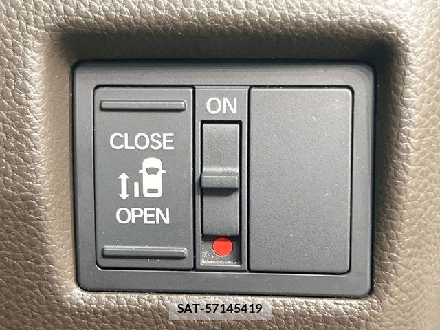 Honda N BOX 2023-04 7501753-2