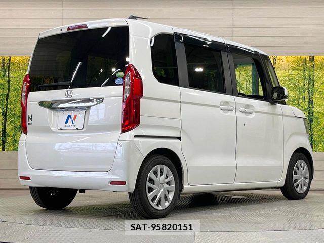 Honda N BOX 2018-05 7501759-16