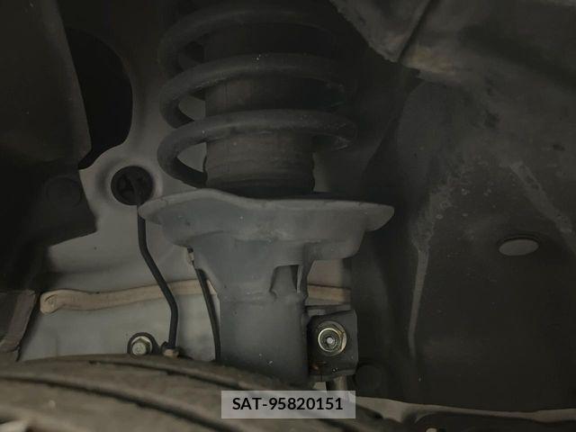 Honda N BOX 2018-05 7501759-19