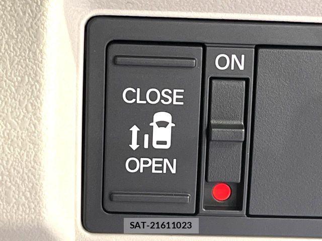 Honda N BOX 2026-06 7501741-2