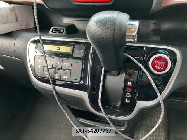 Honda N BOX 2014-06 7509384-16