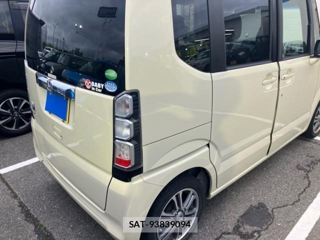 Honda N BOX 2014-02 7509392-3