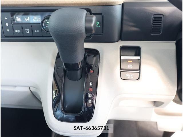 Honda N BOX 2026-01 7501738-6