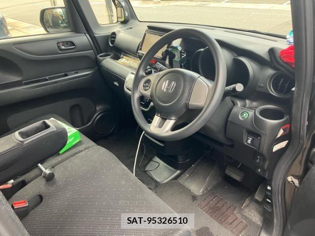 Honda N BOX 2014-03 7501784-13