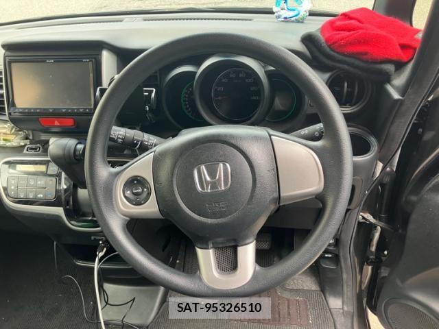 Honda N BOX 2014-03 7501784-18