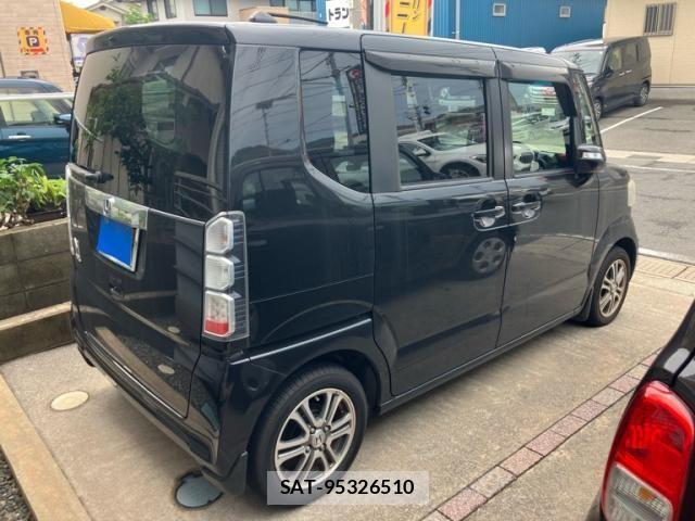 Honda N BOX 2014-03 7501784-3