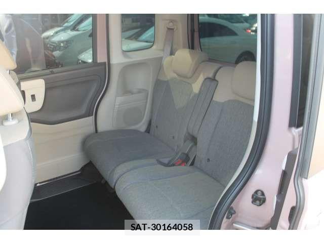 Honda N BOX 2019-12 7509372-12