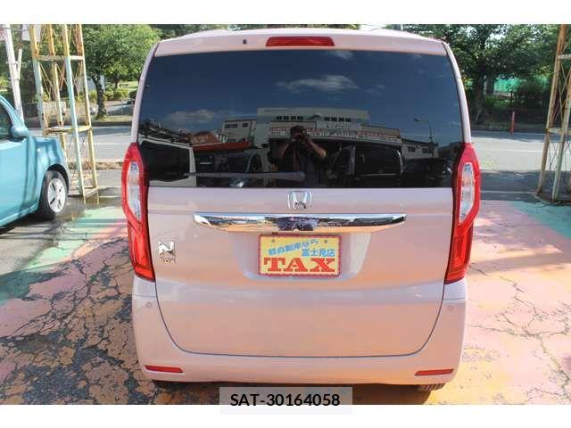 Honda N BOX 2019-12 7509372-15
