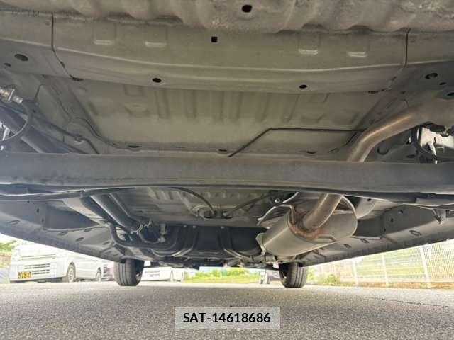 Honda N BOX 2017-06 7509379-14