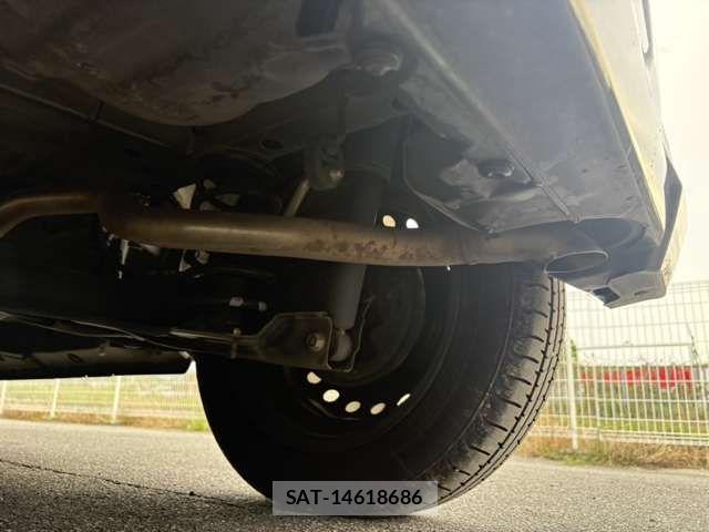 Honda N BOX 2017-06 7509379-15