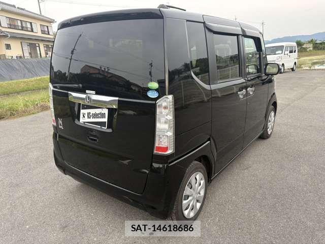 Honda N BOX 2017-06 7509379-6