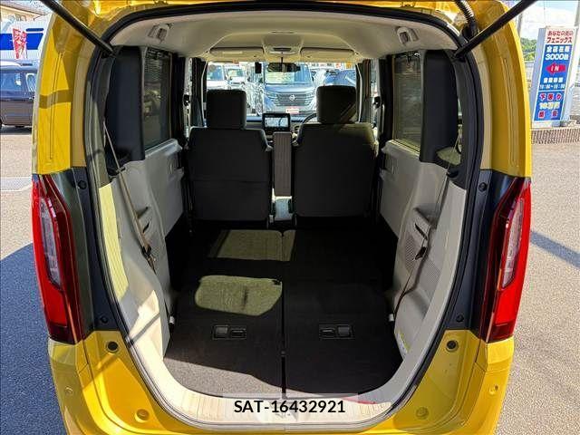 Honda N BOX 2023-12 7501750-9