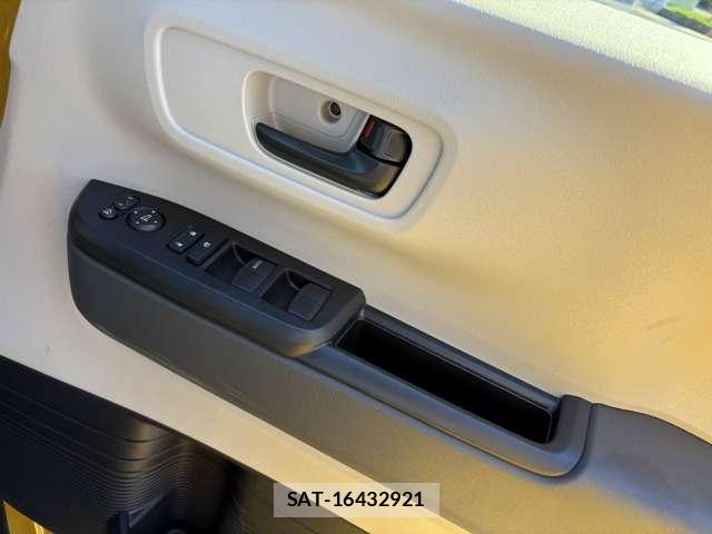Honda N BOX 2023-12 7501750-22