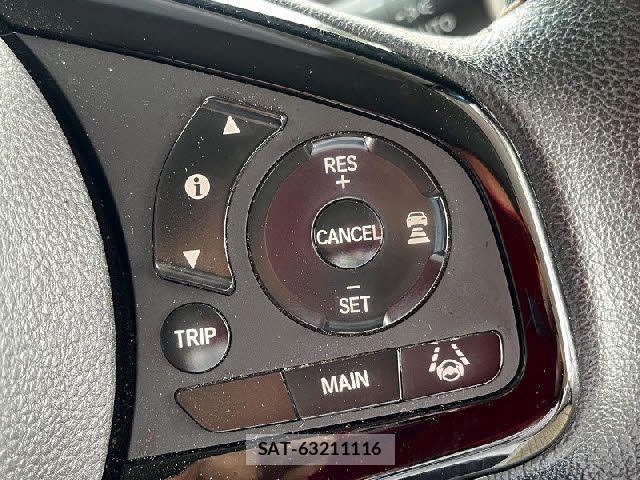 Honda N BOX 2019-07 7562503-17