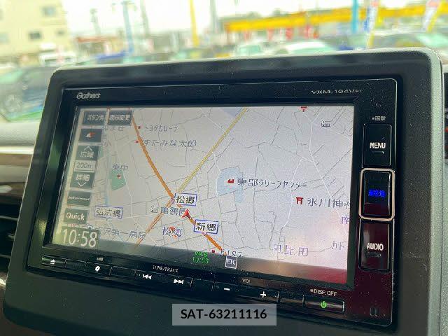 Honda N BOX 2019-07 7562503-4