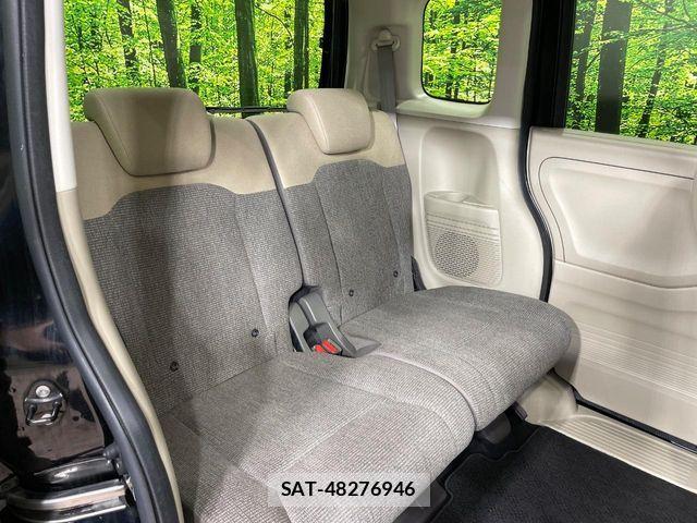Honda N BOX 2019-05 7562507-8