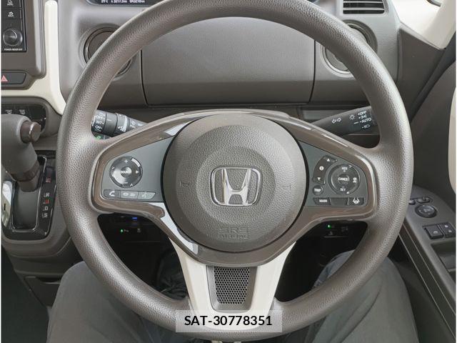 Honda N BOX 2021-08 7562509-12