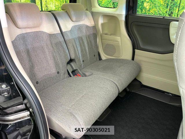 Honda N BOX 2019-09 7562504-9