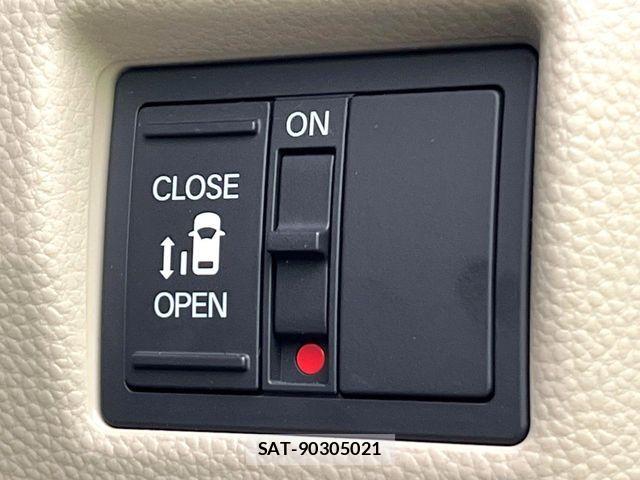 Honda N BOX 2019-09 7562504-5