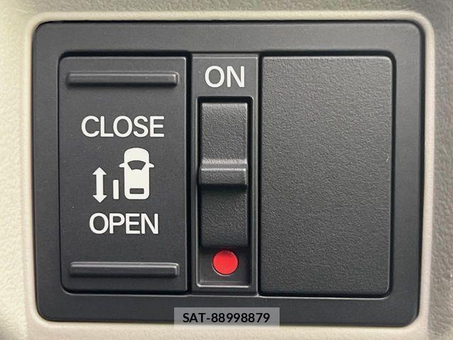 Honda N BOX 2024-11 7562502-3