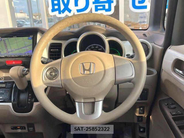 Honda N BOX 2016-04 7562521-13