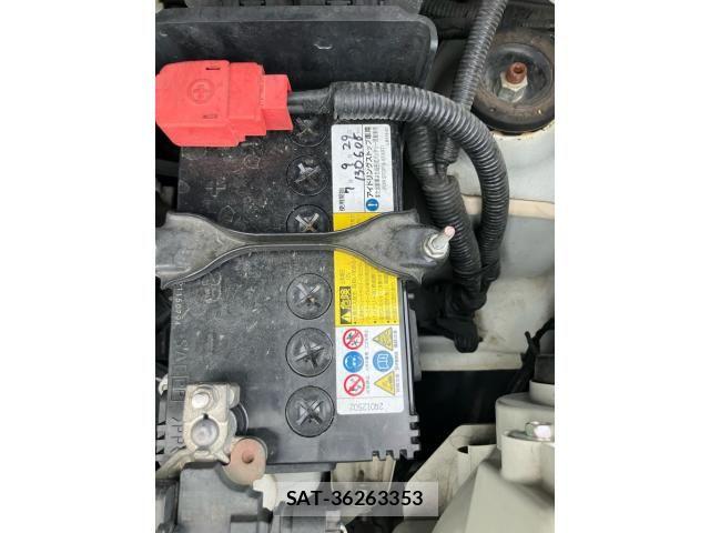Honda N BOX 2012-03 7562525-27
