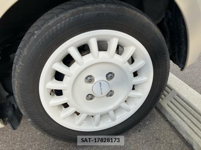 Honda N BOX 2017-12 7562523-3