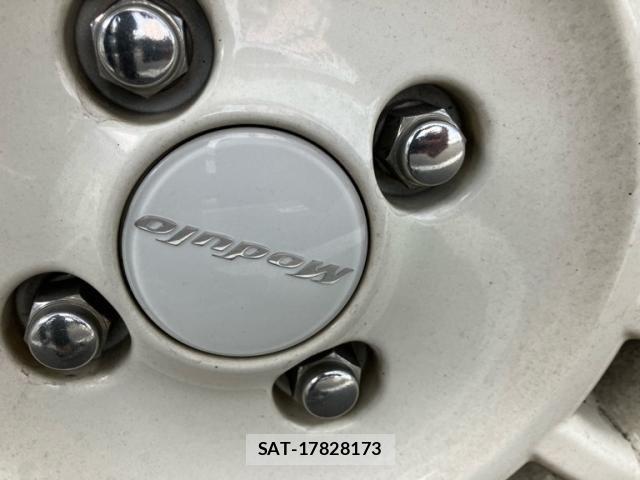 Honda N BOX 2017-12 7562523-5