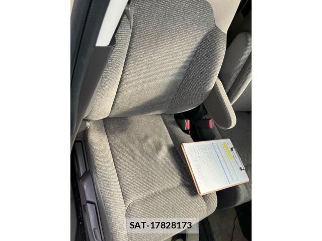 Honda N BOX 2017-12 7562523-6