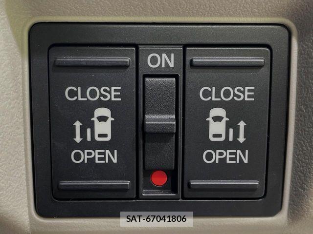 Honda N BOX 2024-02 7562492-2