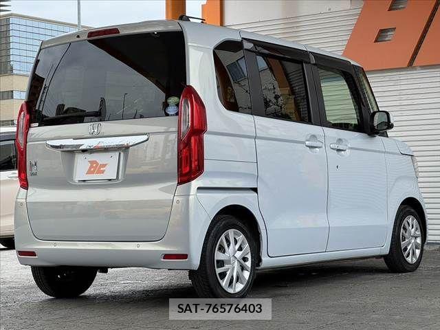 Honda N BOX 2021-06 7562511-13