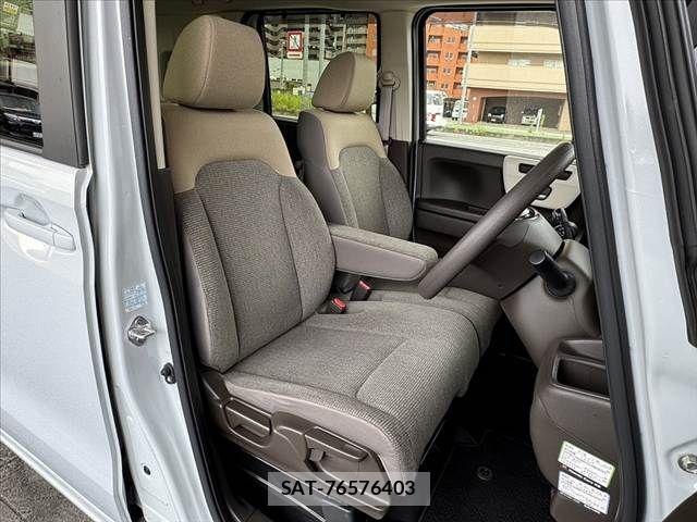 Honda N BOX 2021-06 7562511-14
