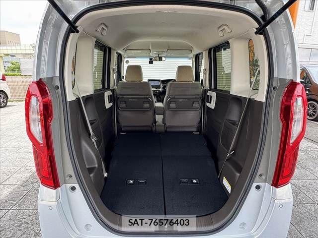 Honda N BOX 2021-06 7562511-19